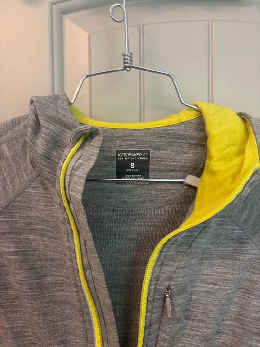 Icebreaker Full Zip Jacket Size S Grey Heather Athletic Lightweight Activewear - Picture 2 of 4